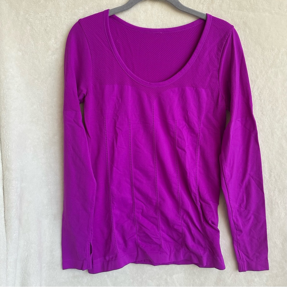 Fabletics Delta Seamless Neon Purple Base Layer Long Sleeve Top Shirt‎ Sz Med?